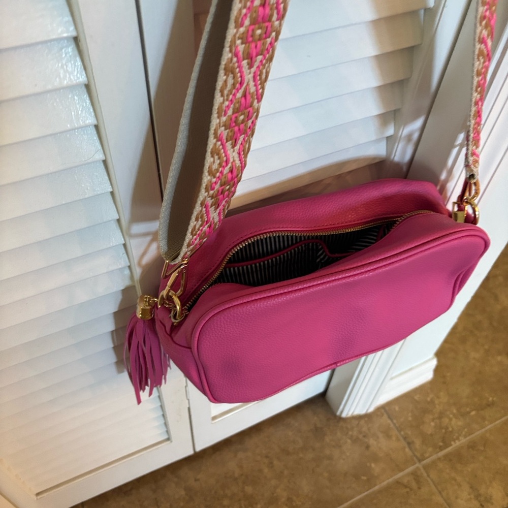 Pink Leather  Cross body and strap Women's Bag. - 3 inside pockets